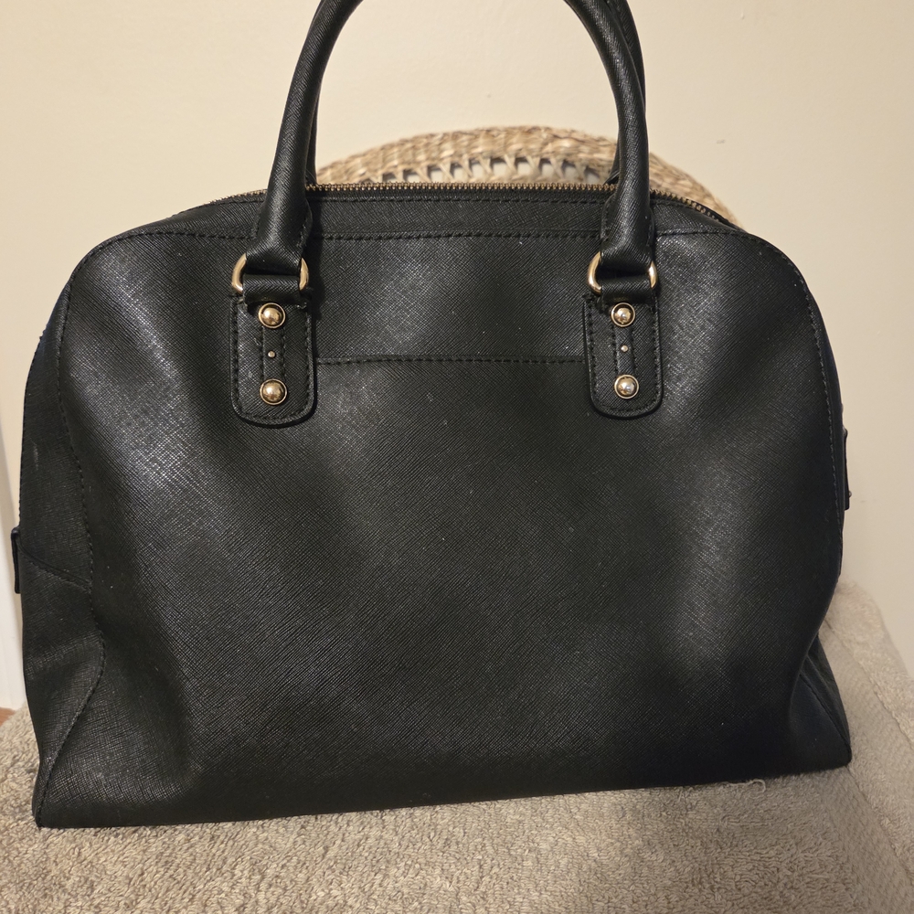 VEUC. Michael Kors Black Satchel !! Gorgeous Bag!! - Picture 5 of 13